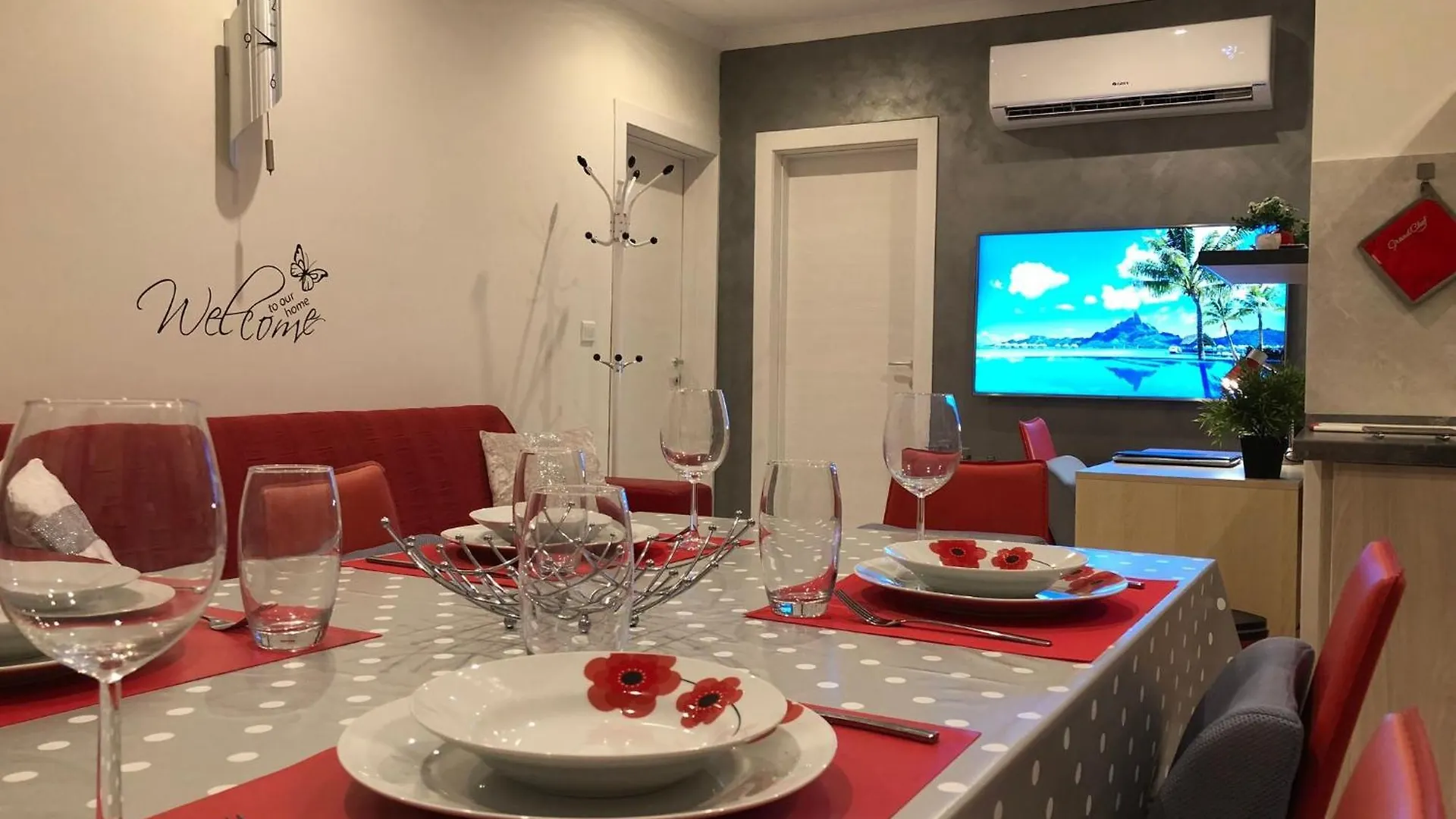Sea View 2 Bedroom Penthouse Close To Beach Hpi6767 Marsaskala